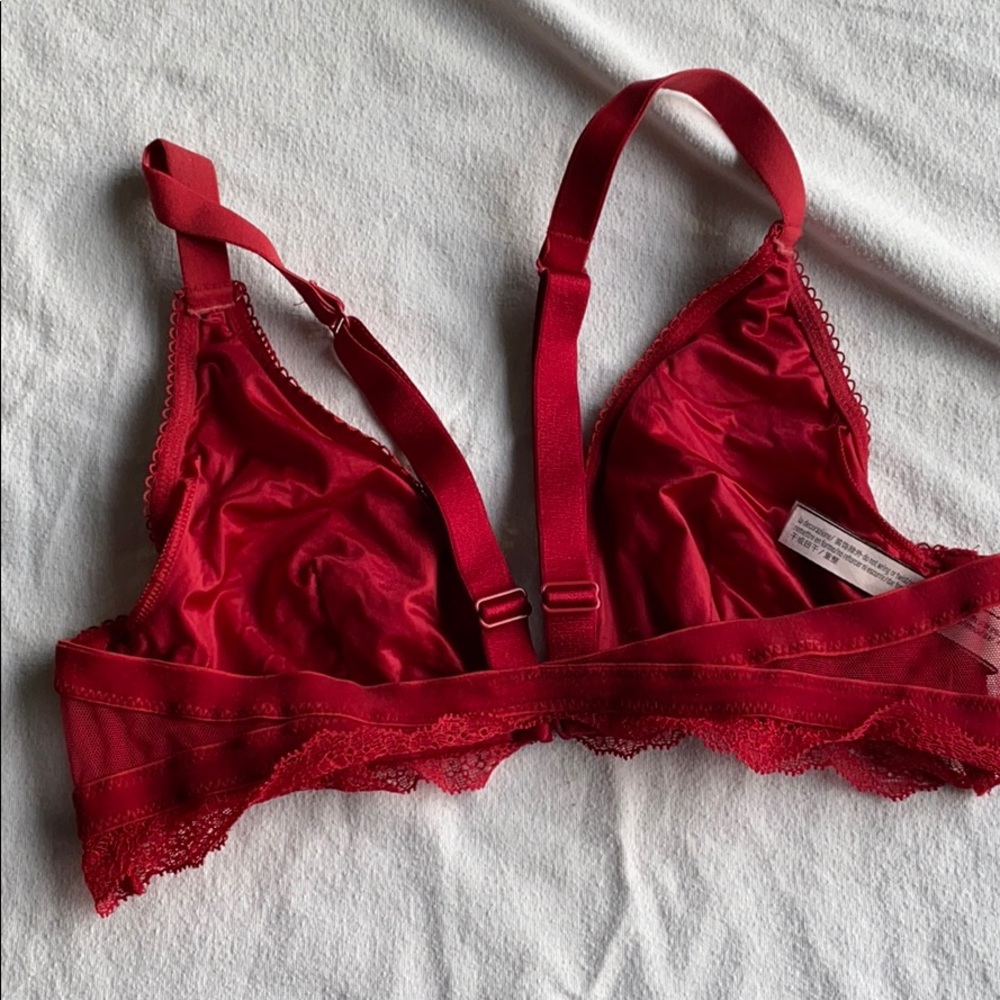 Bralette - Picture 2 of 3